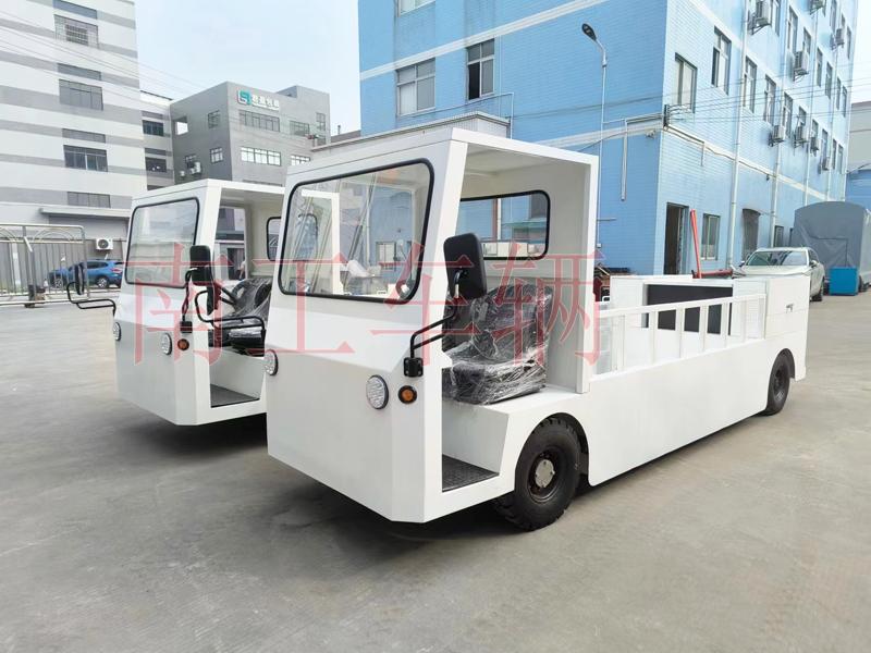 2吨座驾式纯电动三亿在线登录-三亿(中国) 电动工具拖车