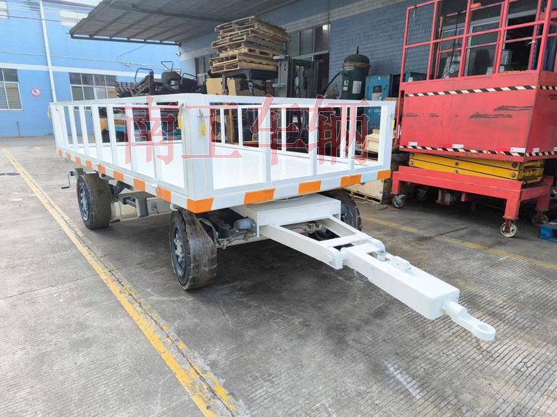 3吨三亿在线登录-三亿(中国)牵引工具拖车 带护栏减震刹车功能
