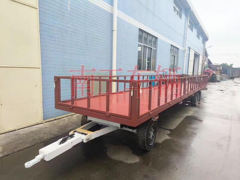 7吨三亿在线登录-三亿(中国)牵引工具拖车 带护栏减震刹车功能拖车