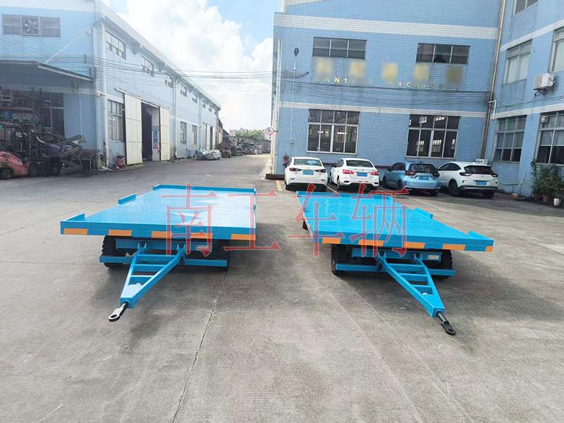 4吨牵引三亿在线登录-三亿(中国) 全挂式工具拖车