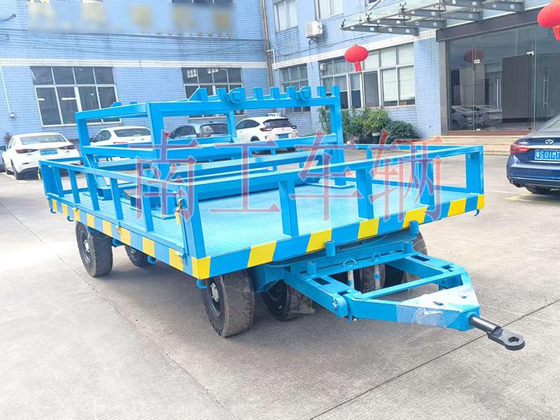 15吨护栏型三亿在线登录-三亿(中国)带卷料夹工具拖车