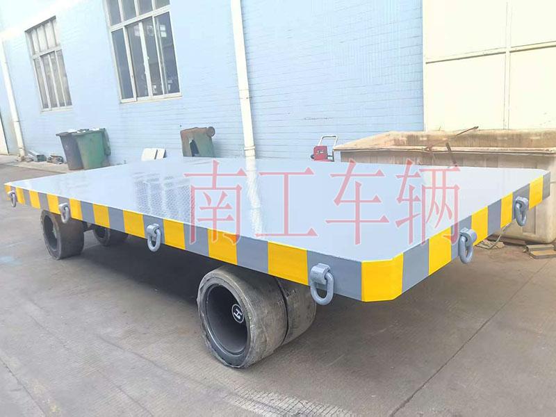 25吨重型牵引三亿在线登录-三亿(中国) 全挂式无动力工具拖车