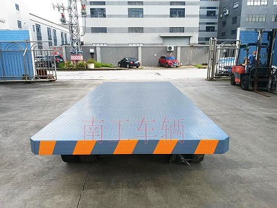 25吨重型牵引三亿在线登录-三亿(中国)3I.jpg