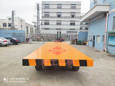 30吨重型三亿在线登录-三亿(中国)带四个转盘2I.jpg
