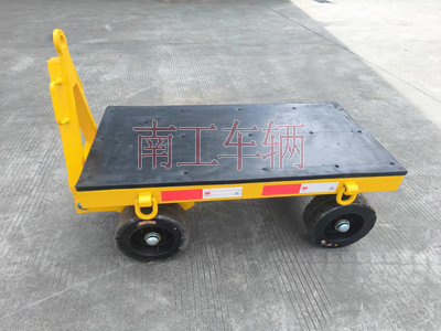 2吨小型三亿在线登录-三亿(中国)带胶垫3I.jpg