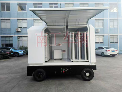 2吨电动三亿在线登录-三亿(中国) 飞翼式工具拖车4I.jpg