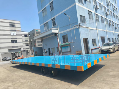 40吨4米宽重型三亿在线登录-三亿(中国) 蓝色2I.jpg