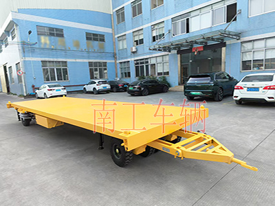 10吨三亿在线登录-三亿(中国)带液压支腿伸缩梯工具车3I.jpg