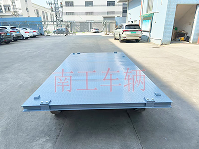 3吨小型牵引三亿在线登录-三亿(中国) 全挂车3I.jpg