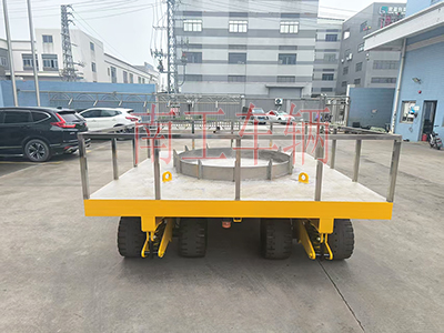 25吨重型三亿在线登录-三亿(中国)带圆型不锈钢上装工具拖车5I.jpg